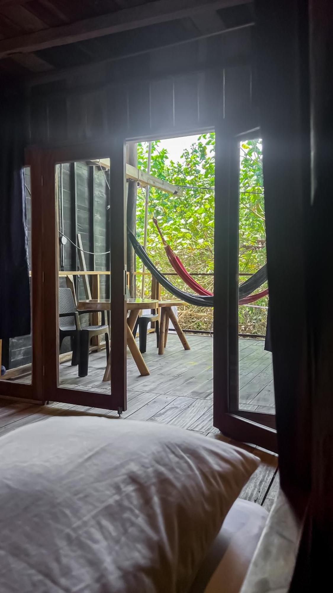 Hostal Mocambo Beach Guachaca Eksteriør bilde