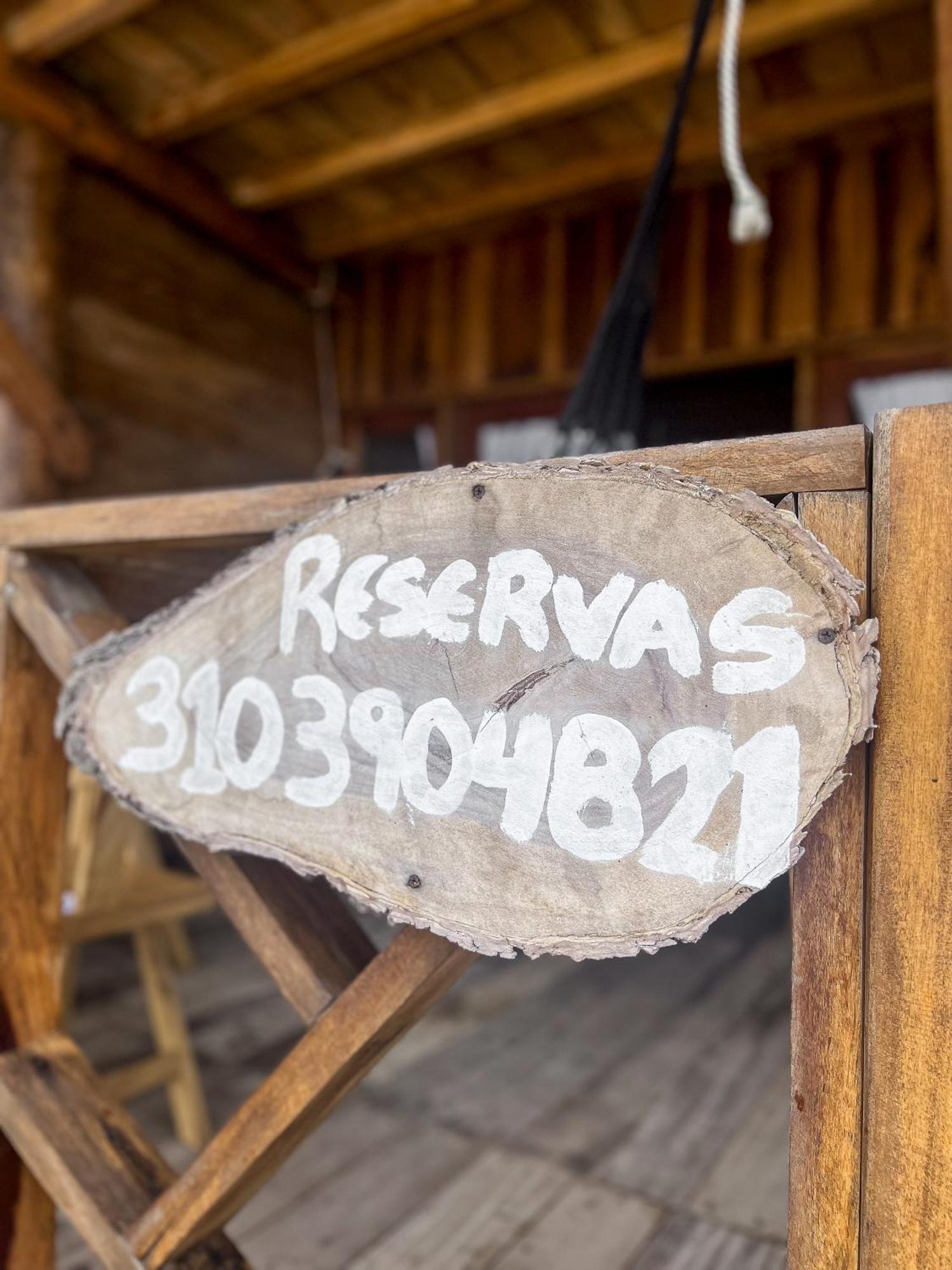 Hostal Mocambo Beach Guachaca Eksteriør bilde