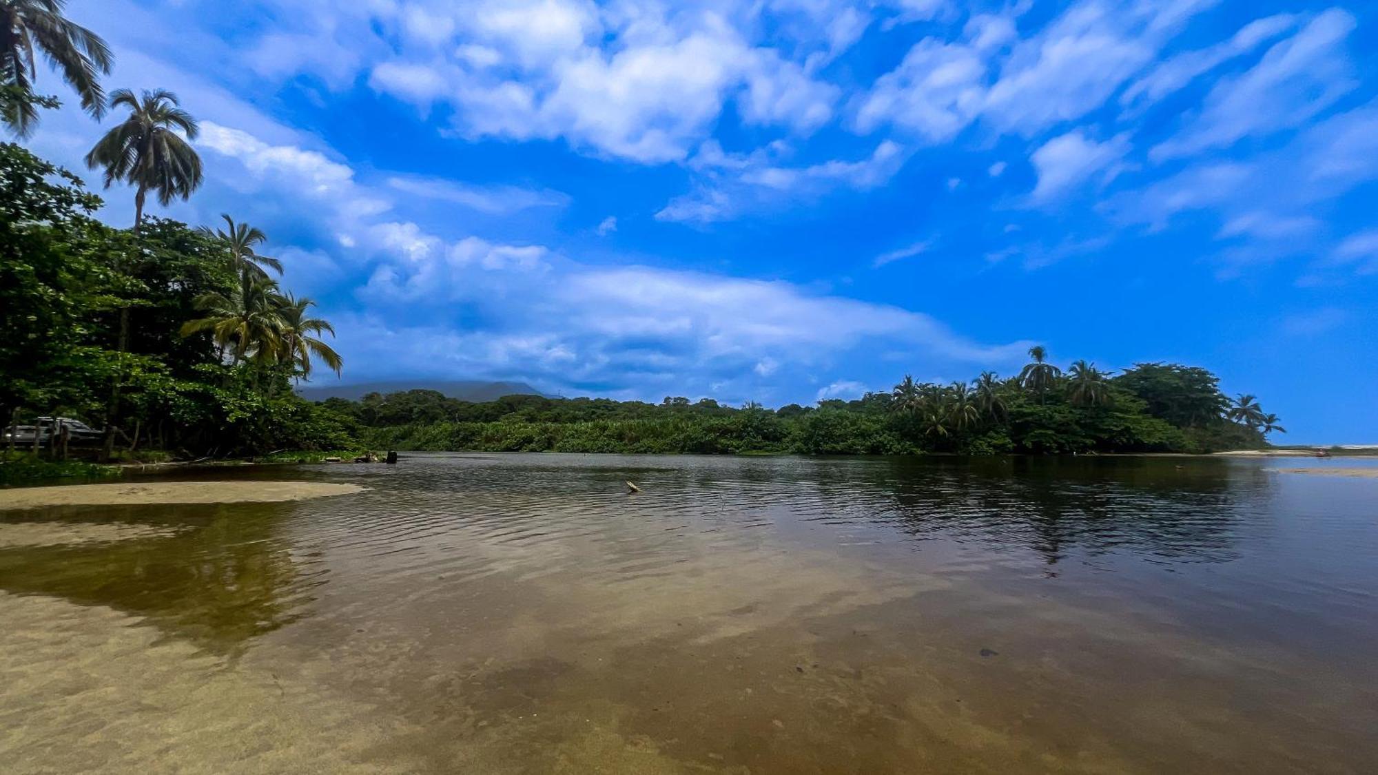 Hostal Mocambo Beach Guachaca Eksteriør bilde